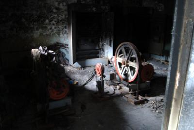 Pripyat - Hotel Polissya - Elevator machine room