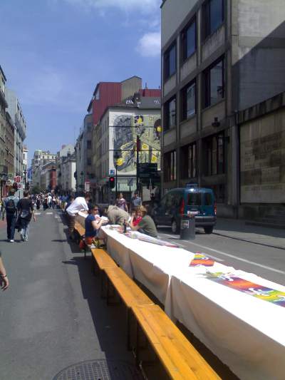 Giant Picnic Table (view down Rue du Midi towards Rue des Bogards)