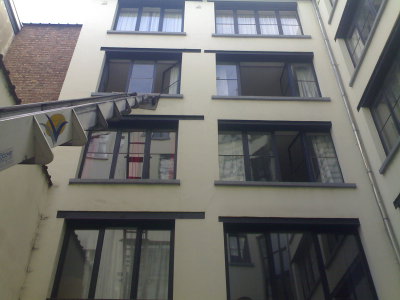 The lift to take all the stuff into the new apartment
