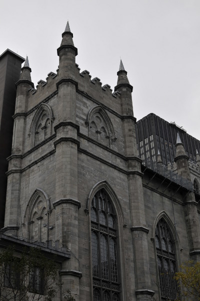 Basilique Notre Dame - Over-shadowed by modern buildings