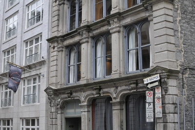 Rue St. Sulspice - Parking signs
