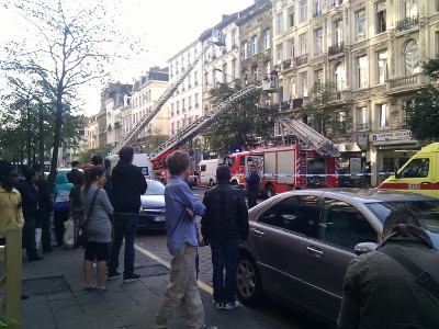 Boulevard Maurice Lemonnier blocked due to fire hazard